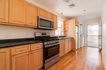 28 Forbes St #1, Boston, MA 02130 - Photo 4