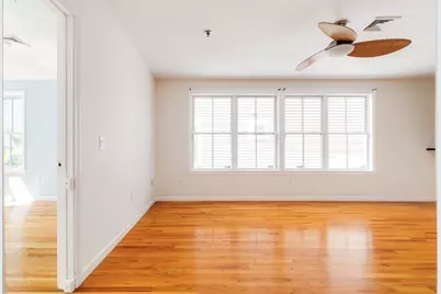 28 Forbes St #1, Boston, MA 02130 - Photo 8