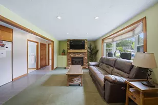 2 Birch St, Oxford, MA 01540 - Photo 8