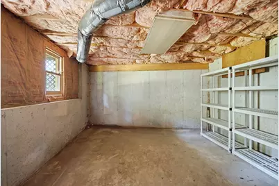 2 Birch St, Oxford, MA 01540 - Photo 36