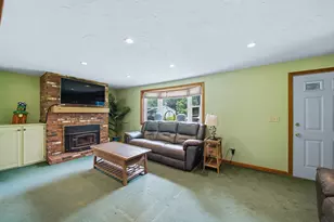 2 Birch St, Oxford, MA 01540 - Photo 6
