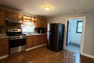 28 Minot St, Lynn, MA 01905 - Photo 12