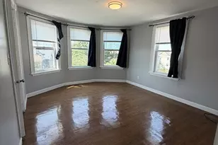 28 Minot St, Lynn, MA 01905 - Photo 2
