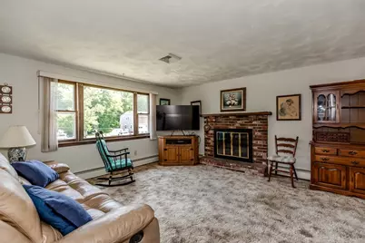 21 Evergreen Drive, Swansea, MA 02777 - Photo 6