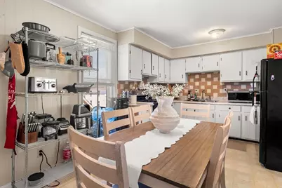 95 Flint St, Fall River, MA 02723 - Photo 10