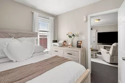 95 Flint St, Fall River, MA 02723 - Photo 12