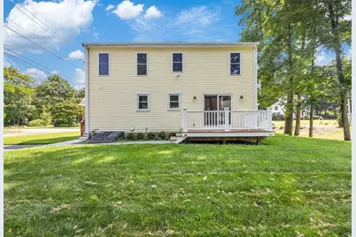 95 Franklin St, Wrentham, MA 02093 - Photo 4
