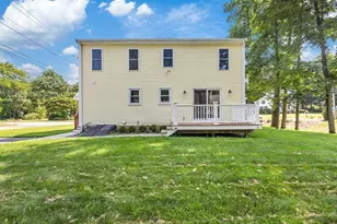 95 Franklin St, Wrentham, MA 02093 - Photo 4