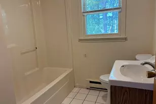 9 Greenhalge St, Worcester, MA 01604 - Photo 10