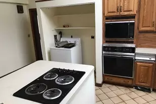 115 Vine St, Saugus, MA 01906 - Photo 12