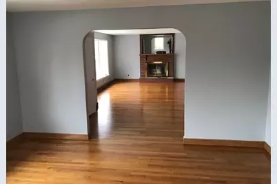 115 Vine Street #1, Saugus, MA 01906 - Photo 6
