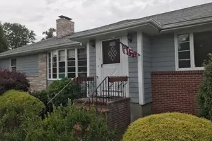 115 Vine St, Saugus, MA 01906 - Photo 2