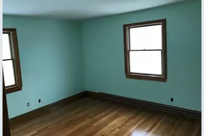 115 Vine Street #1, Saugus, MA 01906 - Photo 16