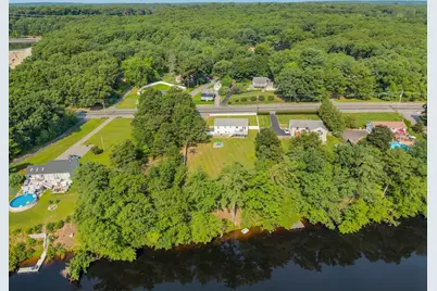 1566 Victory Hwy, North Smithfield, RI 02896 - Photo 6