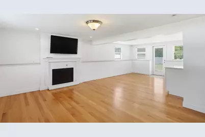 1566 Victory Hwy, North Smithfield, RI 02896 - Photo 20