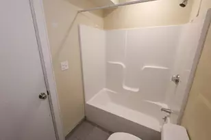 332 Talbot Ave, Boston, MA 02124 - Photo 16