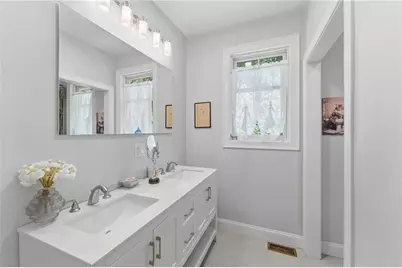 685C Curtis Corner, South Kingstown, RI 02879 - Photo 26