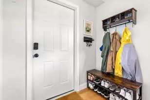 84 Burrill Ave, Lynn, MA 01902 - Photo 6
