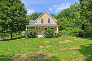 109 Pine St, Franklin, MA 02038 - Photo 1