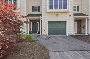 28 Groveland Commons Way, Groveland, MA 01834 - Photo 2