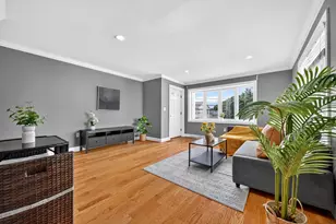 89 Overland Rd, Waltham, MA 02451 - Photo 4