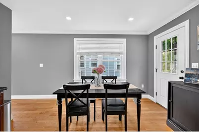 89 Overland Rd #2, Waltham, MA 02451 - Photo 8