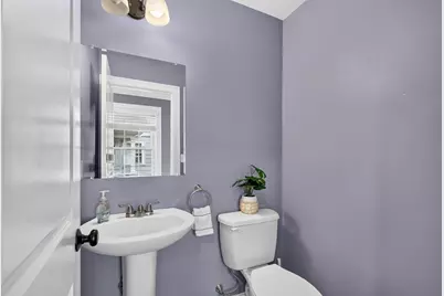 89 Overland Rd #2, Waltham, MA 02451 - Photo 10