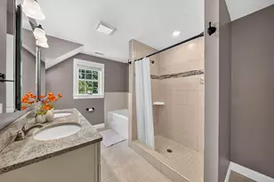 89 Overland Rd, Waltham, MA 02451 - Photo 20