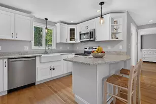 28 Sherrick Ave, Holbrook, MA 02343 - Photo 4