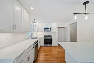 36 Vine St, Randolph, MA 02368 - Photo 4