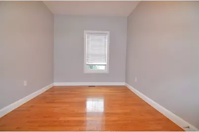 2 Antwerp St #1, Milton, MA 02186 - Photo 10