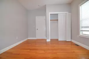 2 Antwerp St, Milton, MA 02186 - Photo 8