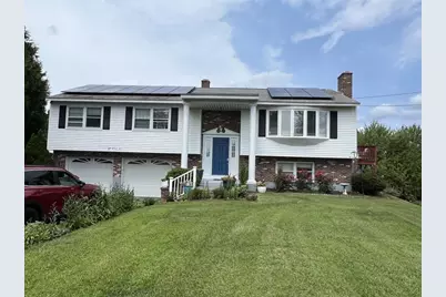 27 Hill St, Leominster, MA 01453 - Photo 1