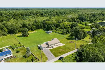 38 Cushing Ln, Acushnet, MA 02743 - Photo 2