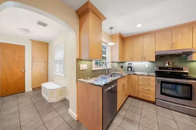 78 Lafayette, Waltham, MA 02453 - Photo 12