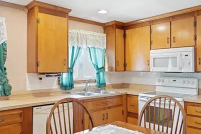 30 Newcomb, Norton, MA 02766 - Photo 8