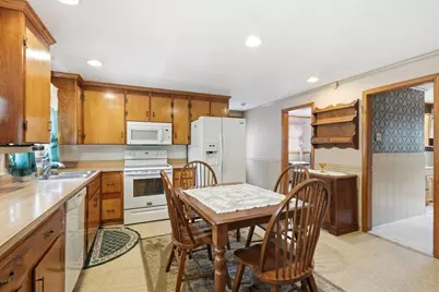 30 Newcomb, Norton, MA 02766 - Photo 6