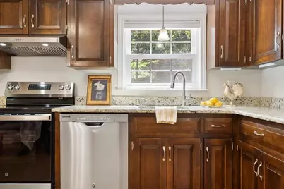 35 Longfellow Rd, Shrewsbury, MA 01545 - Photo 14
