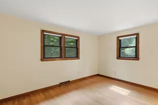 9 Conestoga Rd, Chelmsford, MA 01824 - Photo 12