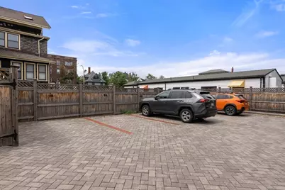 8 Sycamore St #8C, Somerville, MA 02143 - Photo 20