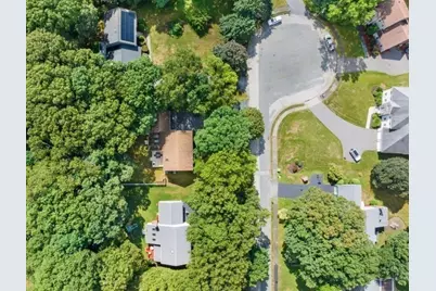 14 Dotty Ann Dr, Framingham, MA 01701 - Photo 32