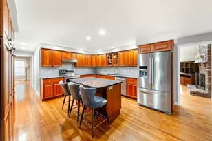 14 Dotty Ann Dr, Framingham, MA 01701 - Photo 8