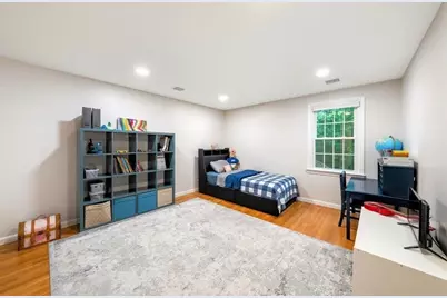 14 Dotty Ann Dr, Framingham, MA 01701 - Photo 26