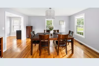 14 Dotty Ann Dr, Framingham, MA 01701 - Photo 10
