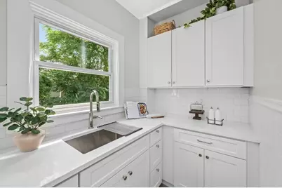 22-24 Kingston Street, Lawrence, MA 01843 - Photo 4