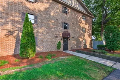 80 Stanton St #27, Worcester, MA 01605 - Photo 2