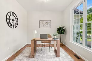 37 Aspen Ave, Grafton, MA 01560 - Photo 4