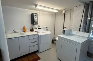 33 Medford, Chelsea, MA 02150 - Photo 22