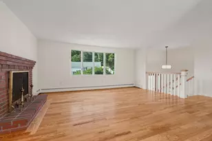 31 Phillips Cir, Waltham, MA 02452 - Photo 10