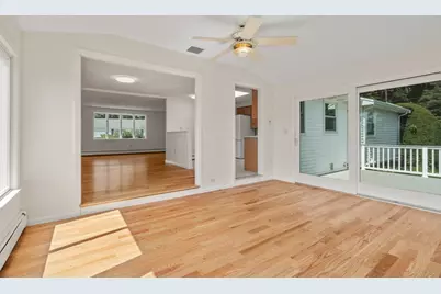 31 Phillips Cir, Waltham, MA 02452 - Photo 20